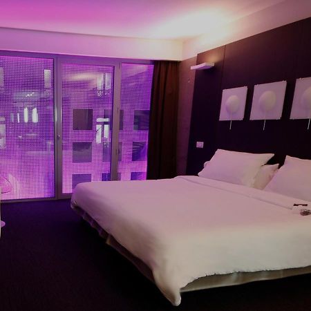 Le Rex Hotel Tarbes Kültér fotó